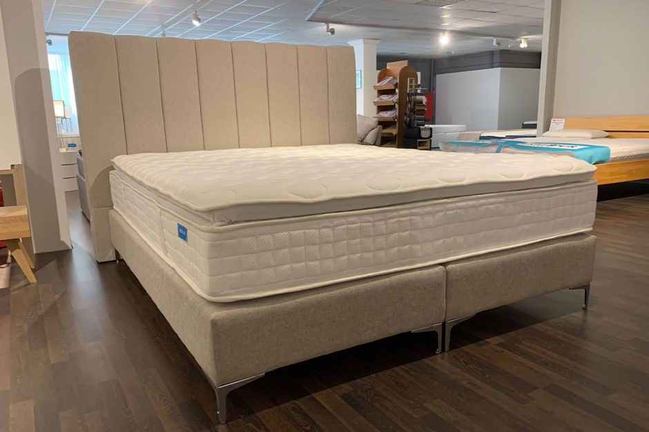 Boxspringbett Stripe 8 180x210